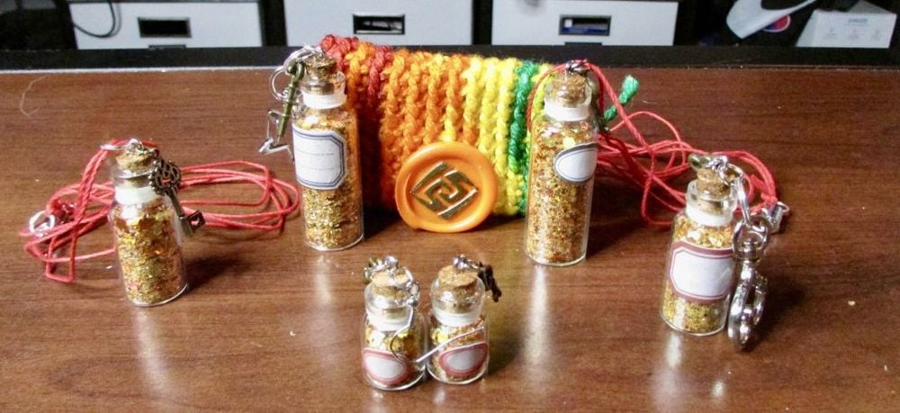 Geo Crystofly Dust Jewelry